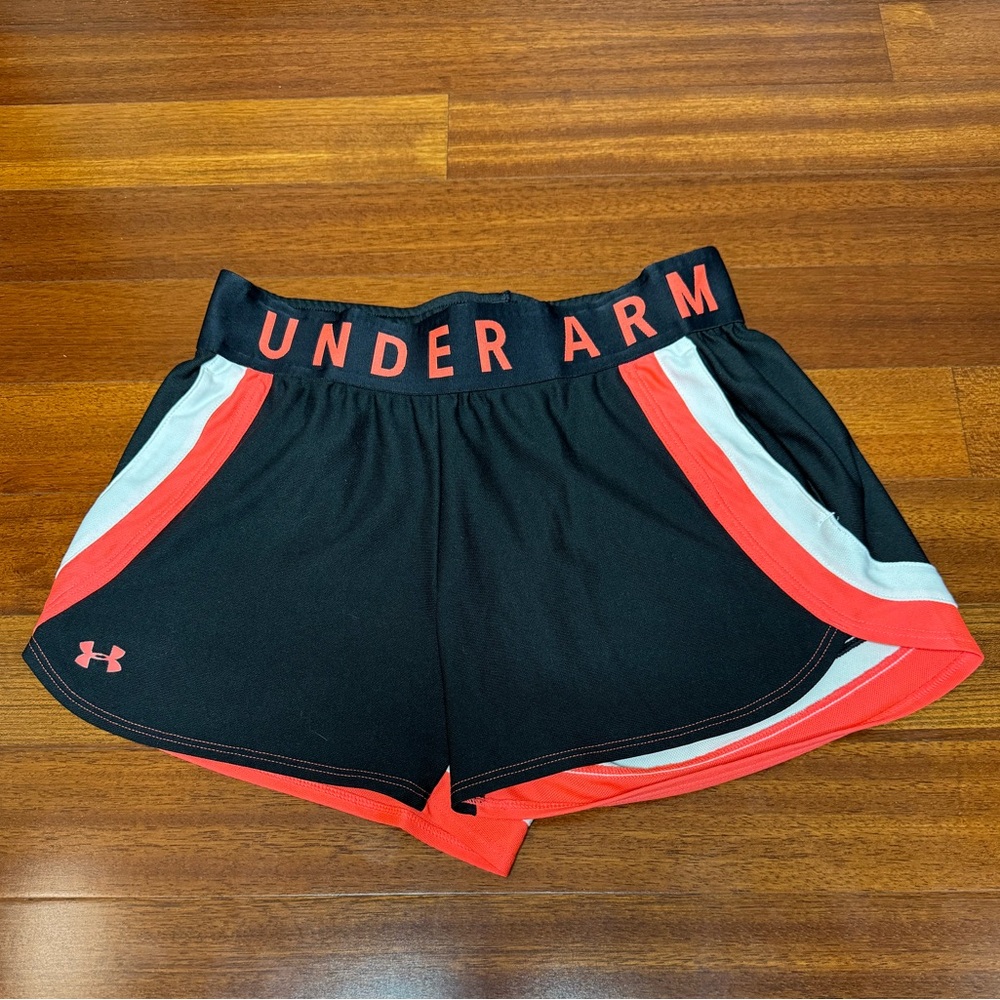 Under Armour HeatGear Loose Workout / Lounge Shorts